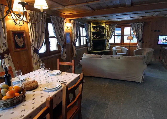 호텔 Champoluc Apartments 샴폴루크