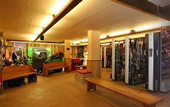 Champoluc Apartments 2* Камполук