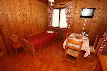 Hotel Champoluc Apartments