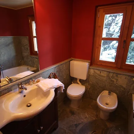 Champoluc Apartments Hotel