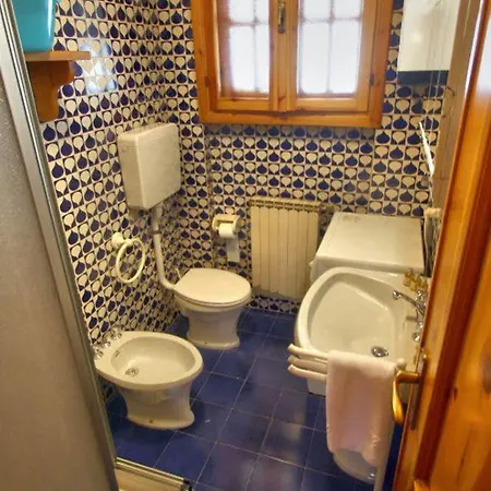 Champoluc Apartments 2* Камполук