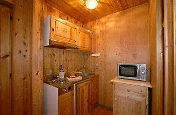 Champoluc Apartments Hotel 2*