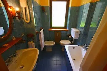 Champoluc Apartments Hotel 2*