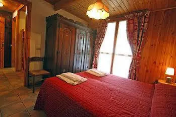 Champoluc Apartments 2*