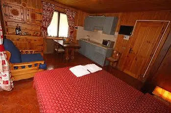 Champoluc Apartments Hotel