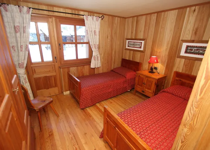 Champoluc Apartments Hotel