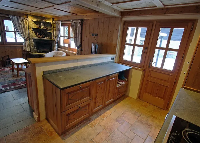 Champoluc Apartments 2*