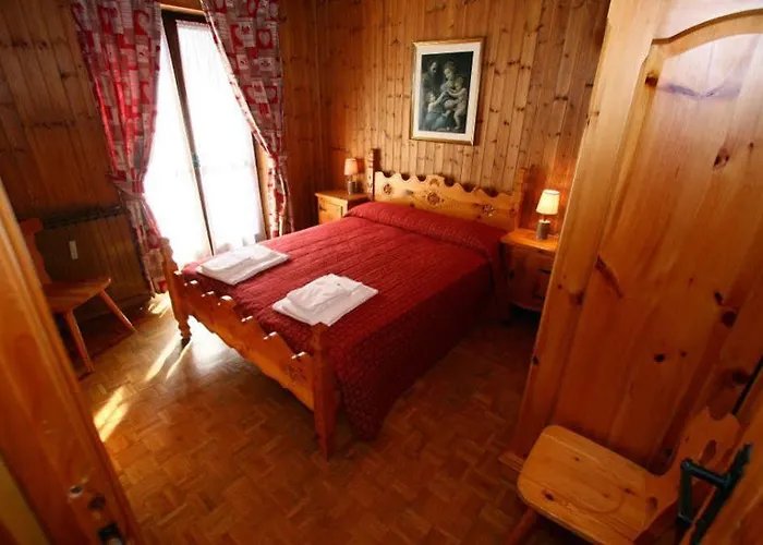 Champoluc Apartments Hotel Champoluc